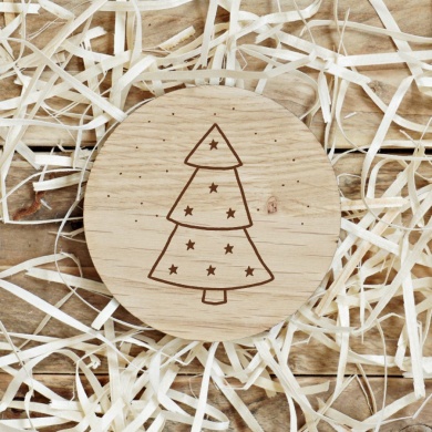 CHOINKA Grawerowana Podkładka drewniana z motywem Świątecznym pod kieliszki szklanki, kubki lub filiżanki