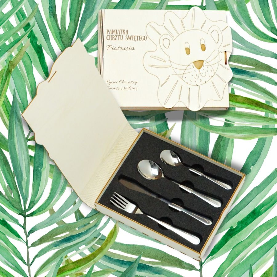 Pierwsze sztućce na Chrzest Moje ZOO w grawerowanym pudełku drewnianym Lew