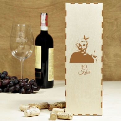 Dedykowane pudełko drewniane na  Kieliszek do wina XXL Twój Portret personalizowany fotoprezent- opcja dodatkowa